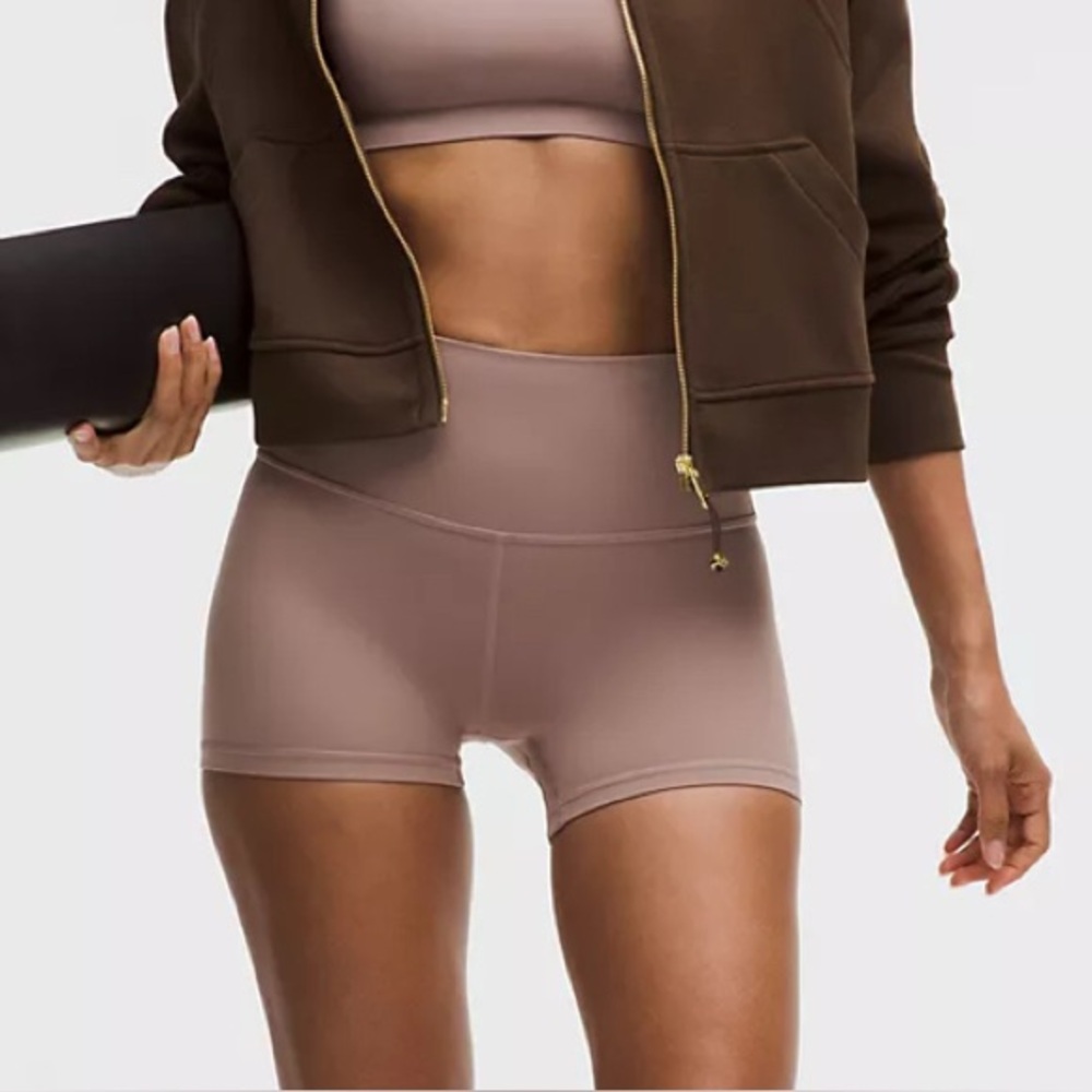 Lululemon align shorts!